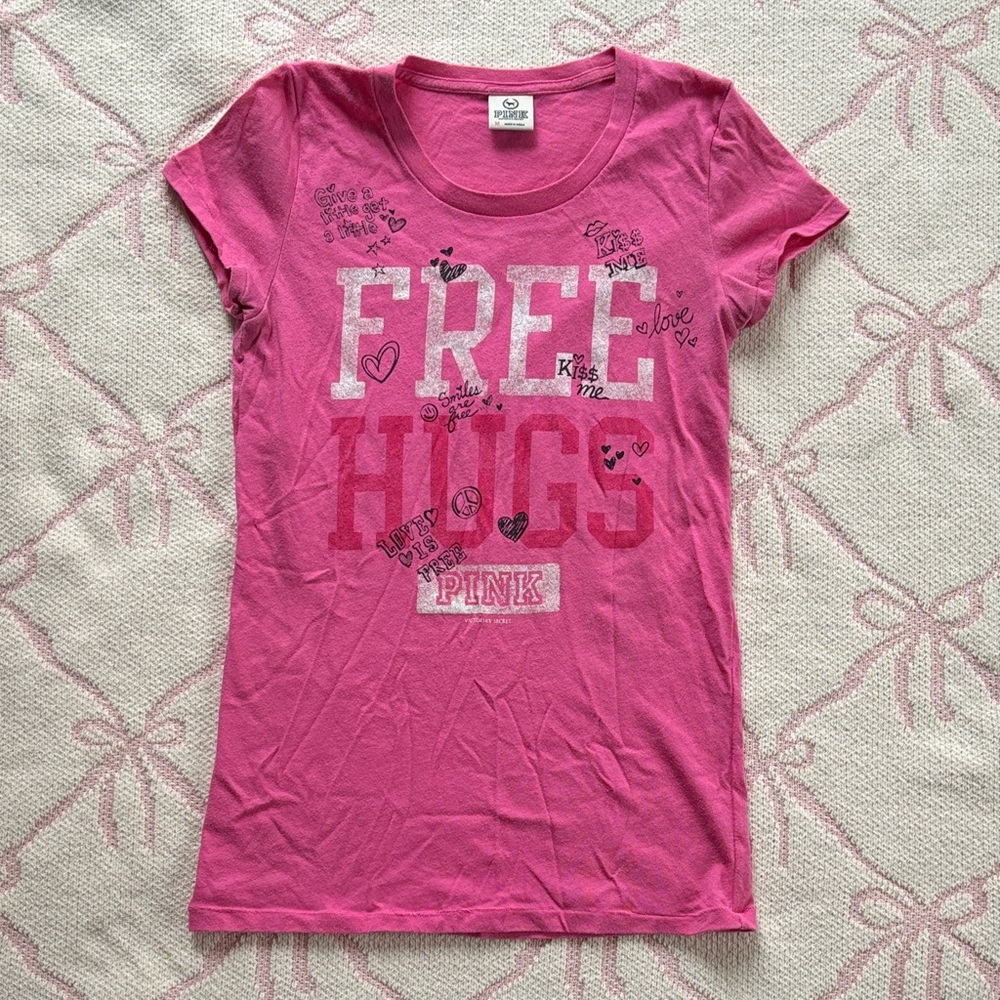 Vintage VS Pink Free Hugs Tee